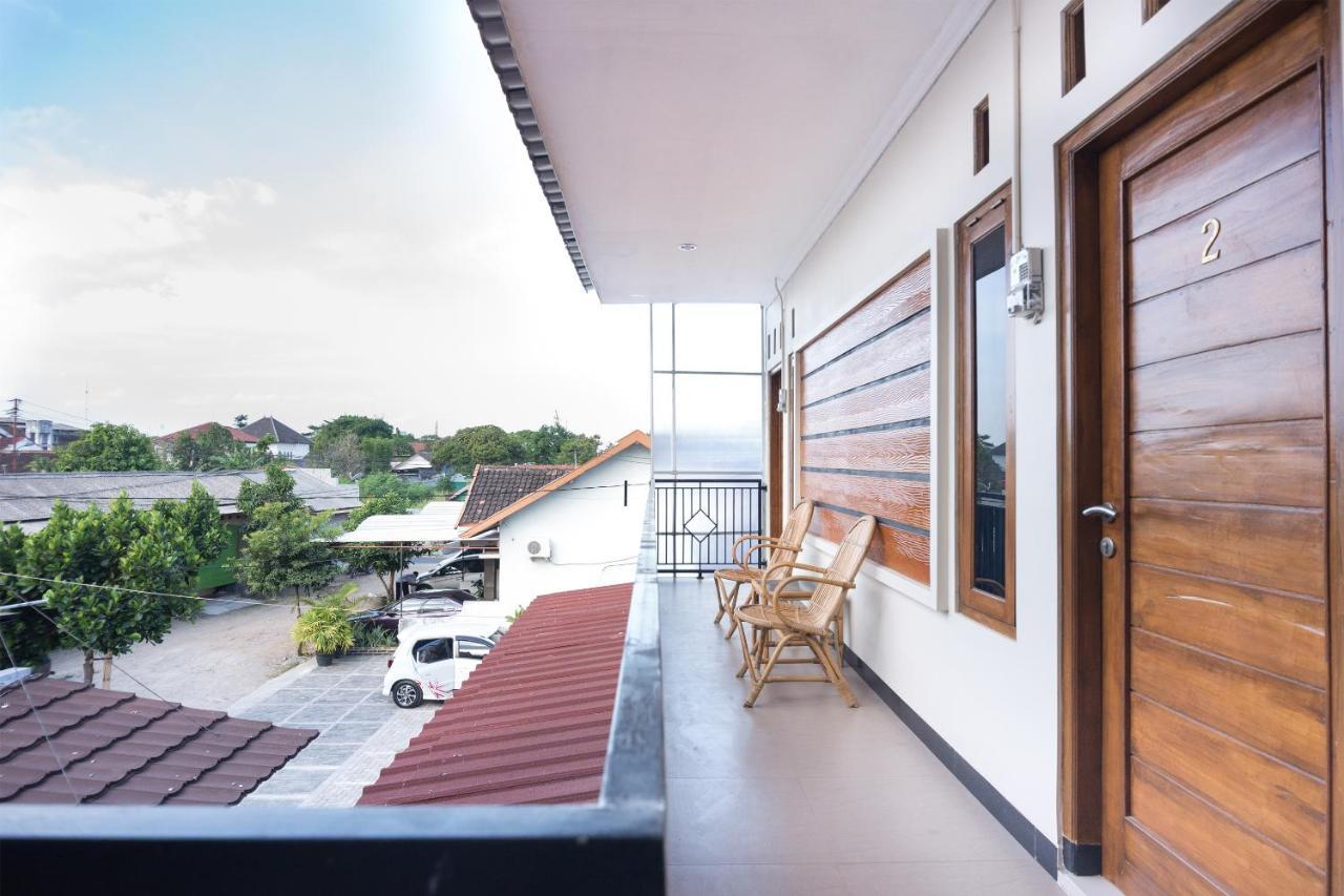 Al Abror Homestay Mandala Krida Mitra Reddoorz Джокьякарта Экстерьер фото