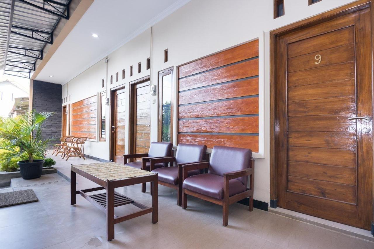 Al Abror Homestay Mandala Krida Mitra Reddoorz Джокьякарта Экстерьер фото