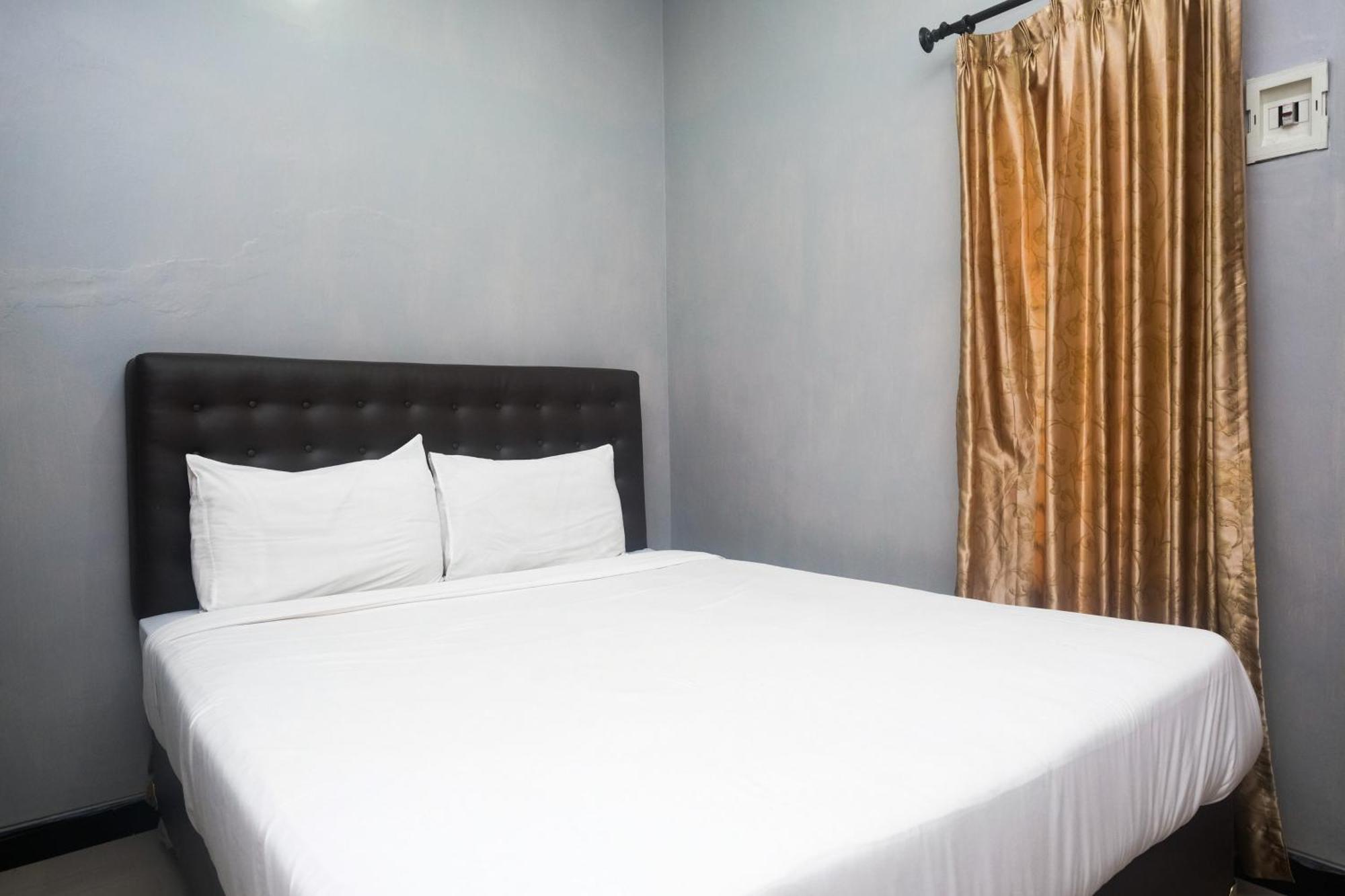 Al Abror Homestay Mandala Krida Mitra Reddoorz Джокьякарта Экстерьер фото